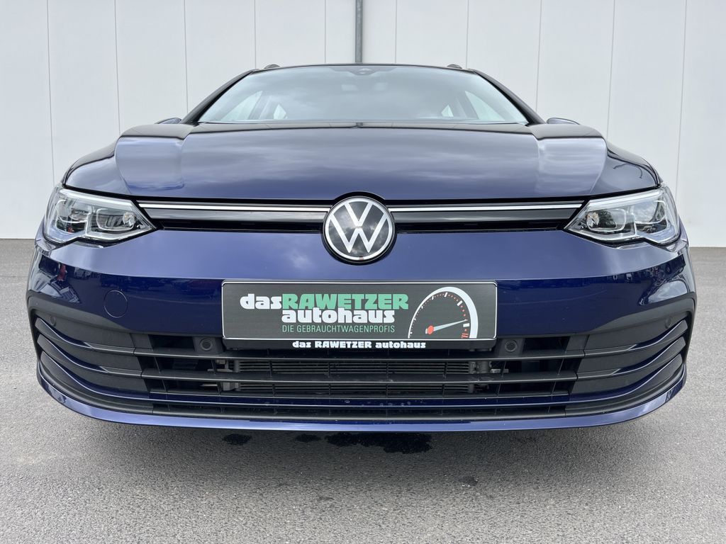 Volkswagen Golf Variant 1.5 TSI DSG Life 3