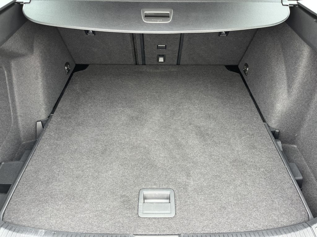 Volkswagen Golf Variant 1.5 TSI DSG Life 18