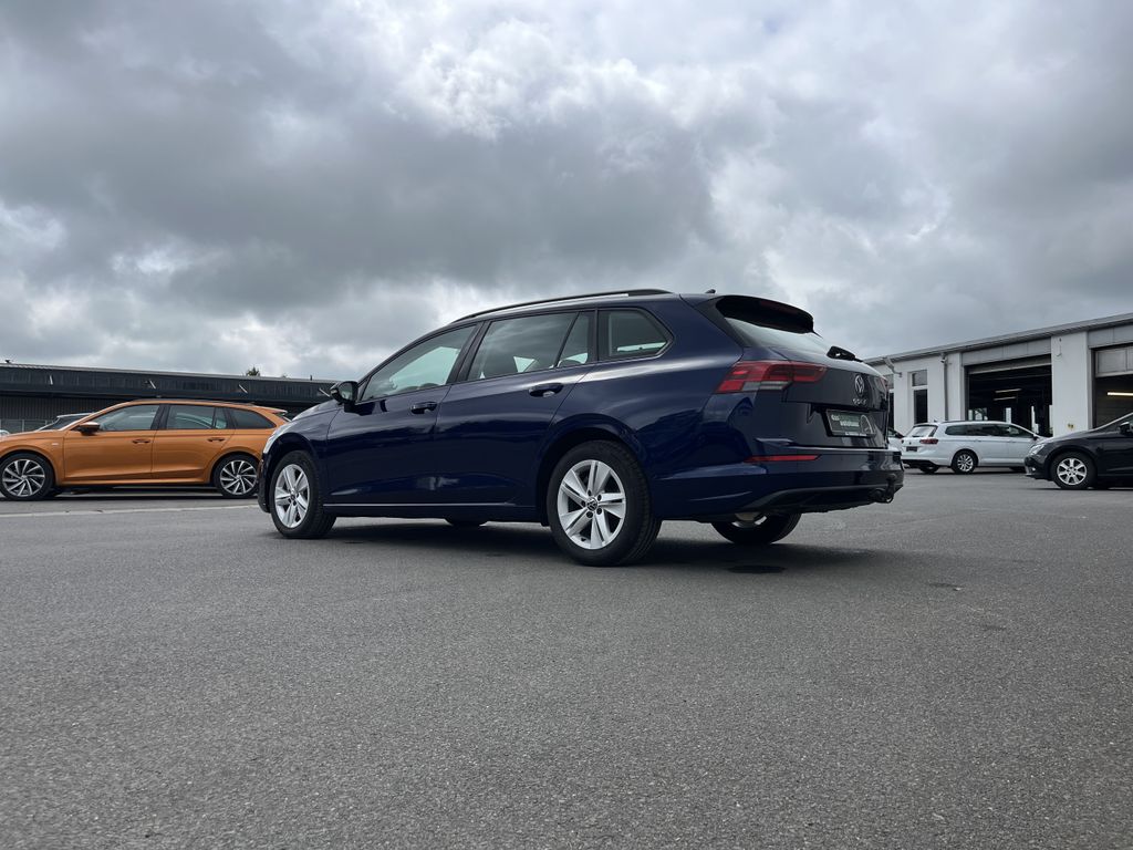 Volkswagen Golf Variant 1.5 TSI DSG Life 7