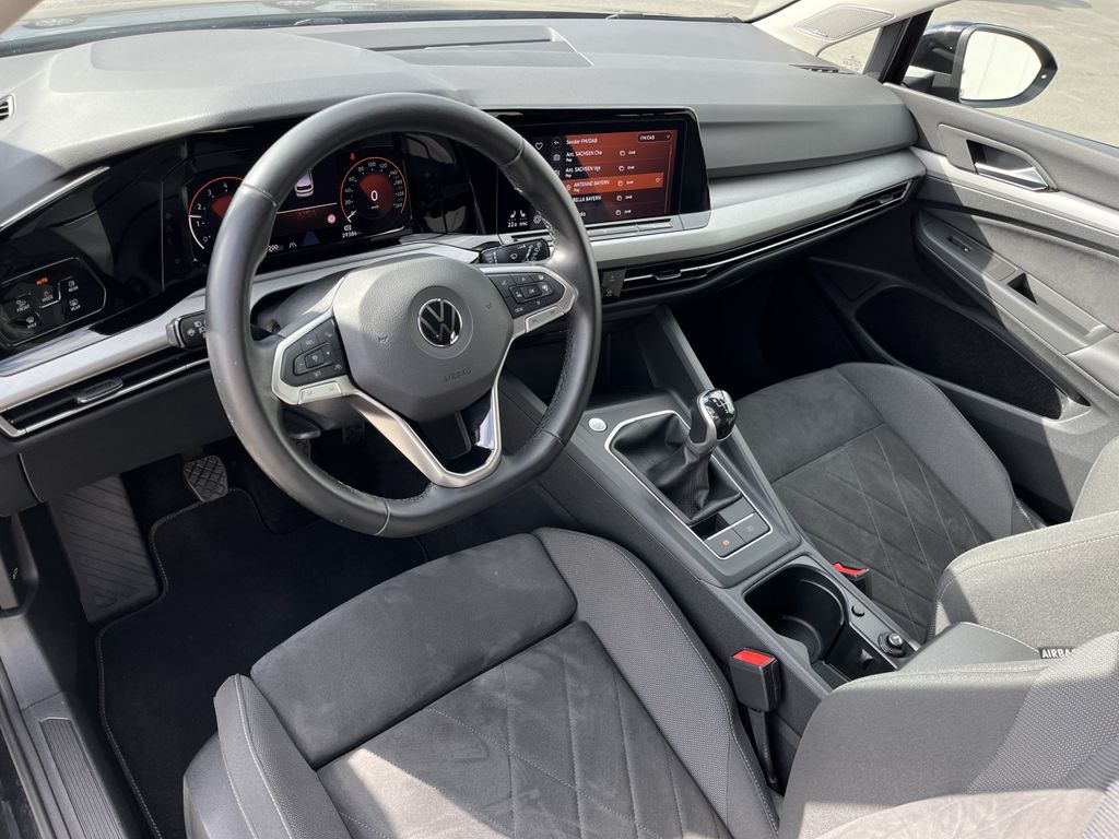 Volkswagen Golf 1.5 TSI Life 10