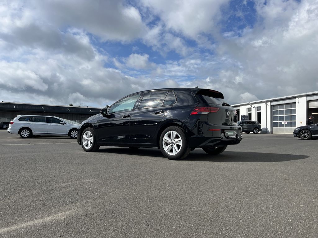 Volkswagen Golf 1.5 TSI Life 8