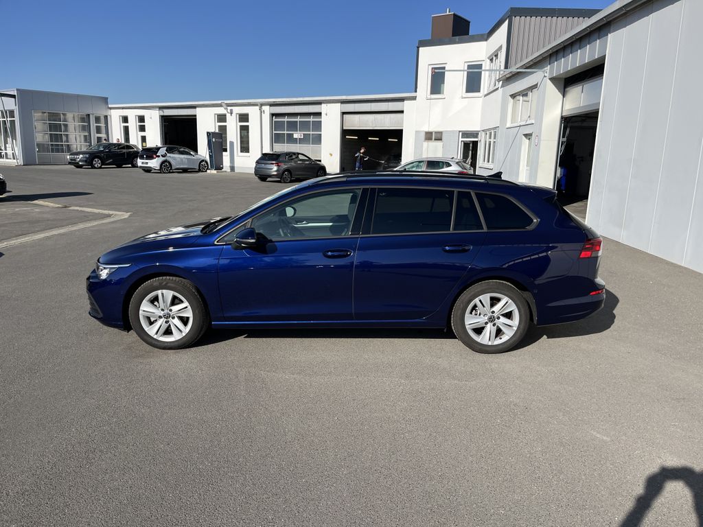 Volkswagen Golf Variant 1.5 TSI DSG Life 2