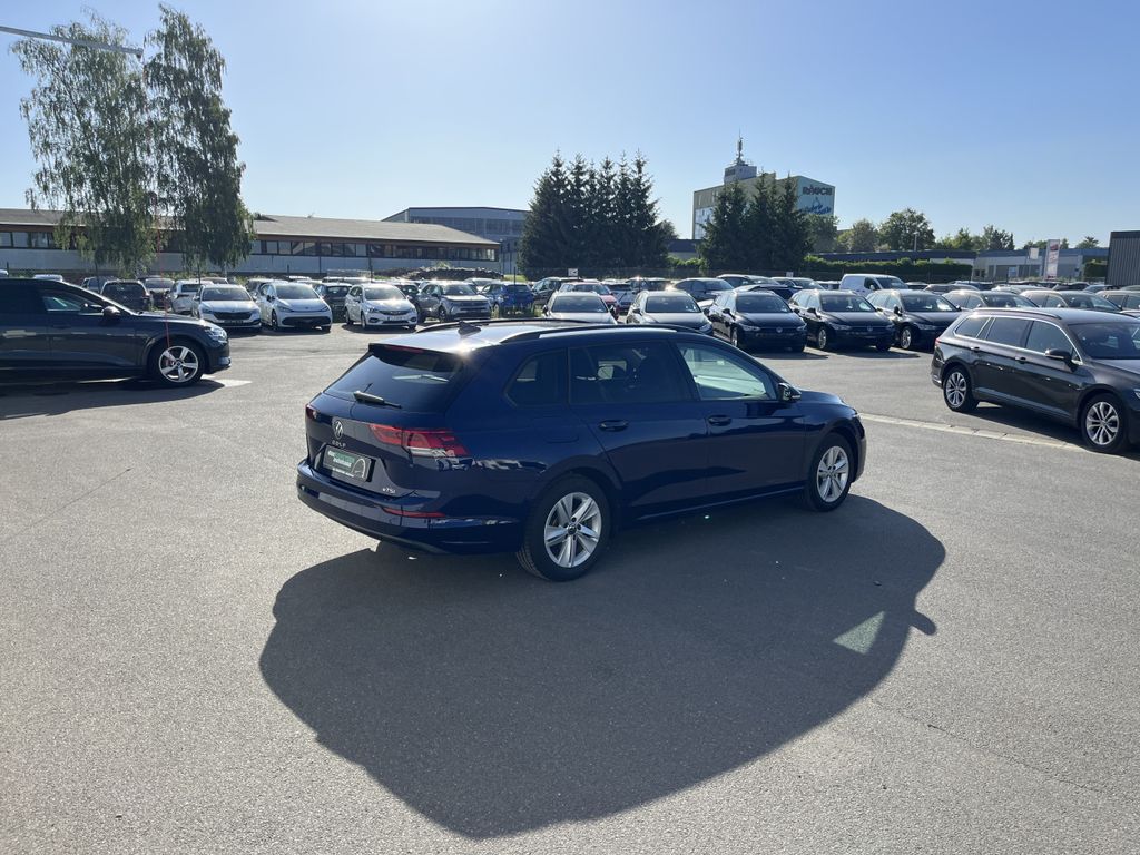 Volkswagen Golf Variant 1.5 TSI DSG Life 5