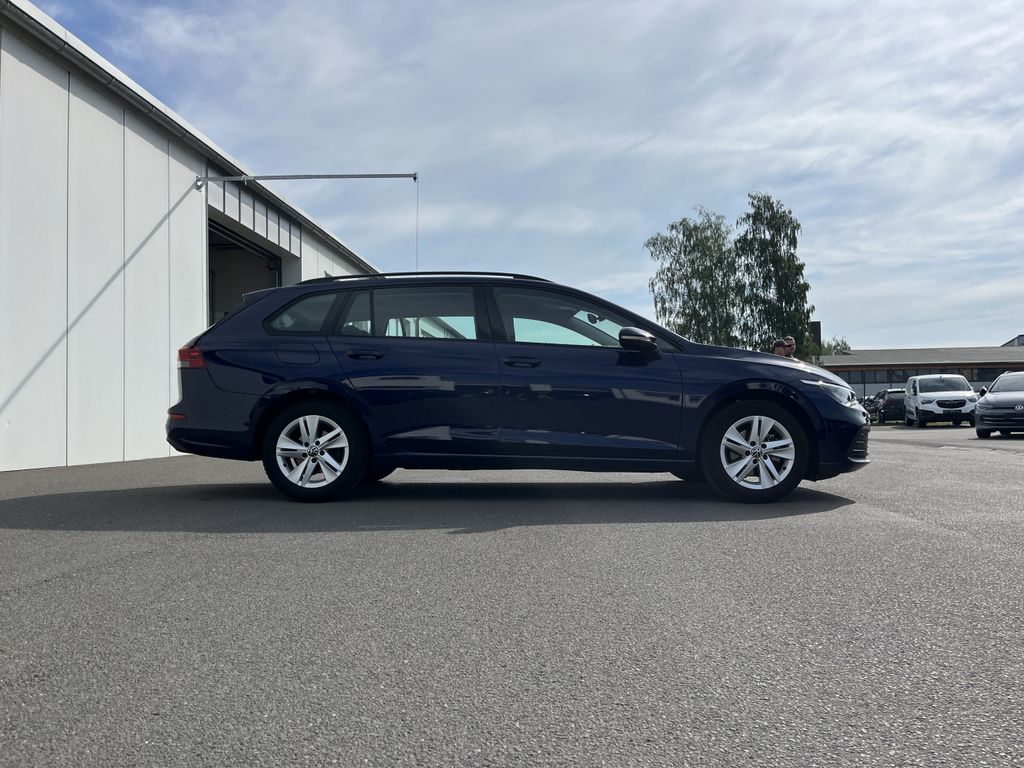 Volkswagen Golf Variant 1.5 TSI DSG Life 4