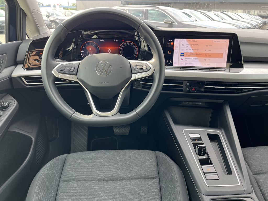 Volkswagen Golf Variant 1.5 TSI DSG Life 15
