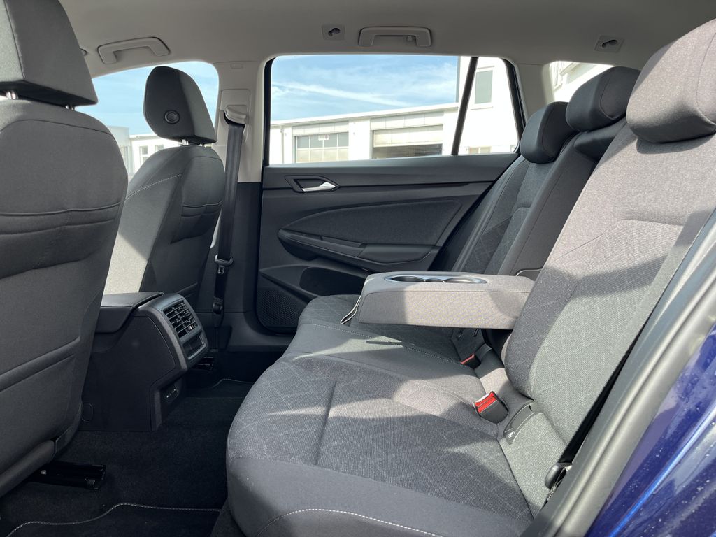 Volkswagen Golf Variant 1.5 TSI DSG Life 16