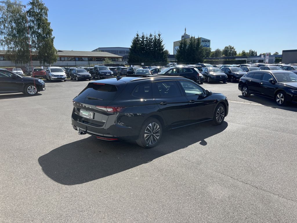 Skoda Superb Combi 2.0 TDI DSG 4x4 Selection 8