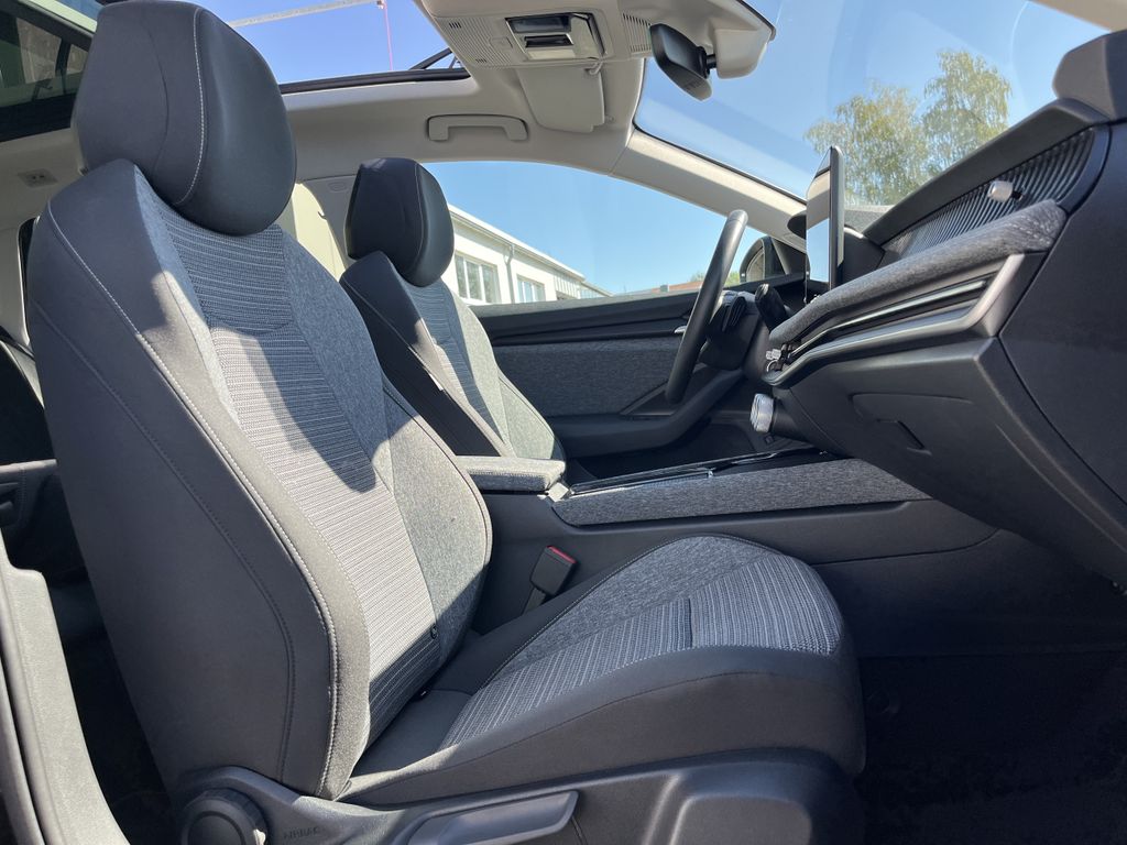 Skoda Superb Combi 2.0 TDI DSG 4x4 Selection 15
