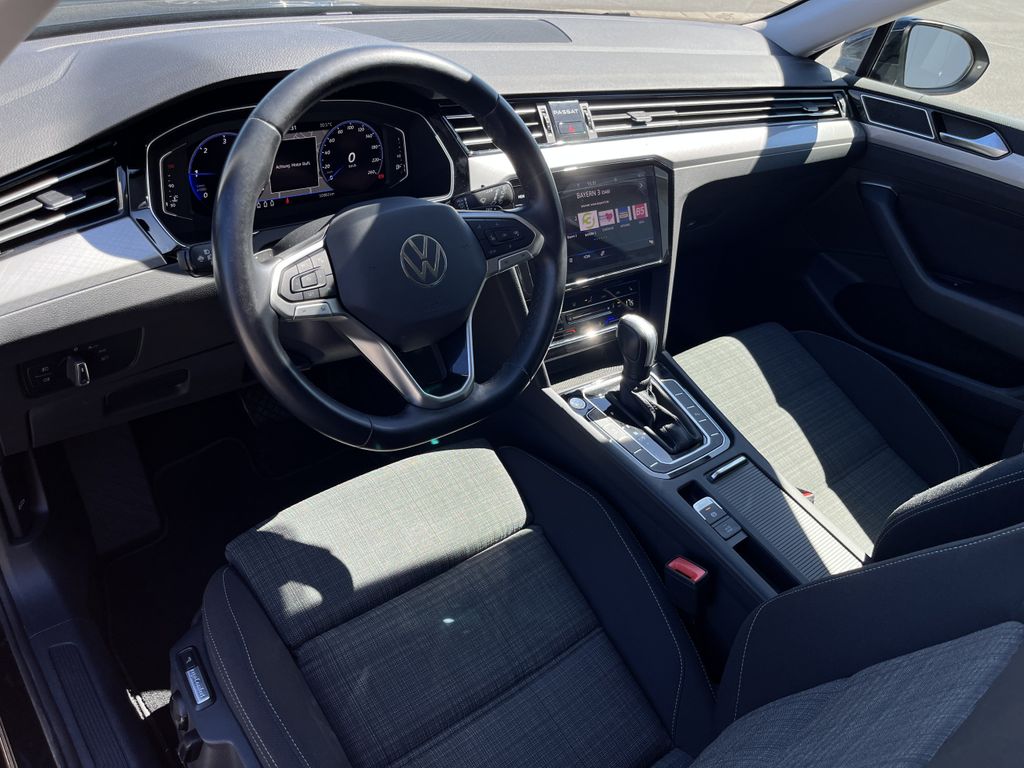 Volkswagen Passat Variant 2.0 TDI DSG Business 10