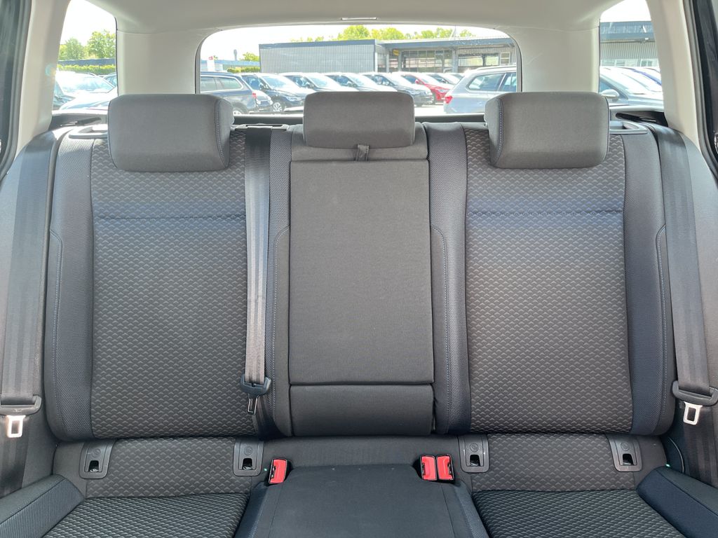 Volkswagen Golf Variant 1.0 TSI UNITED 16