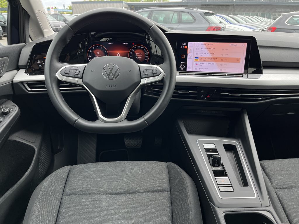 Volkswagen Golf Variant 1.5 TSI DSG Life 14