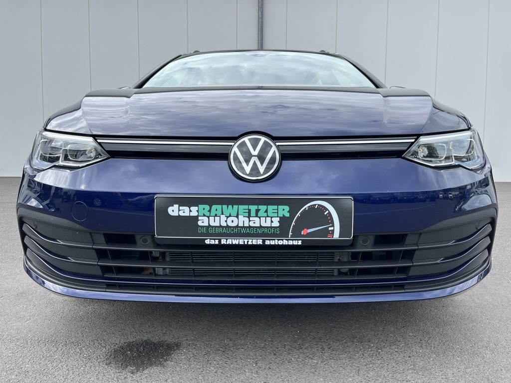 Volkswagen Golf Variant 1.5 TSI DSG Life 4