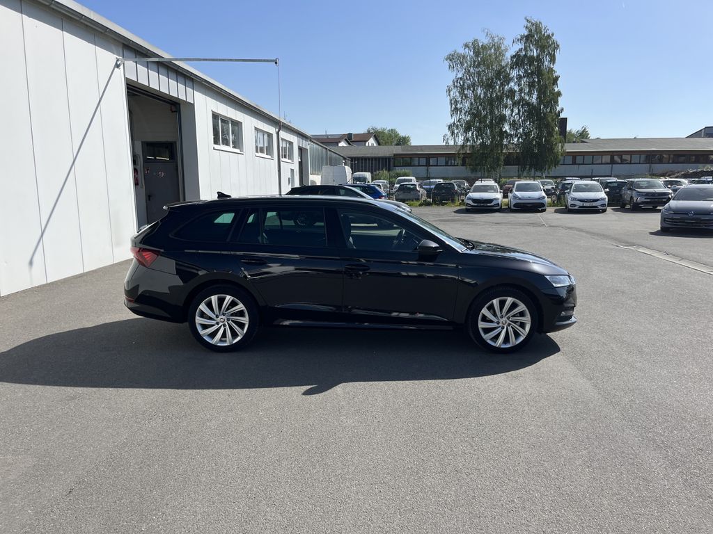Skoda Octavia Combi 1.4 TSI e-Hybrid Ambition 5