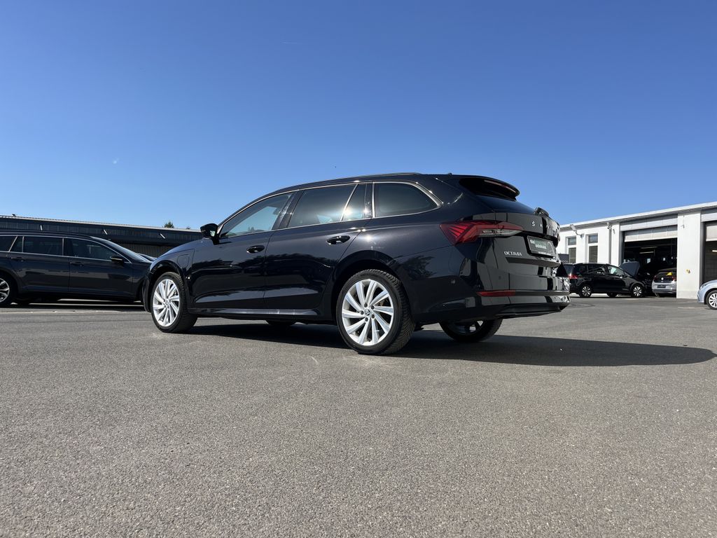 Skoda Octavia Combi 1.4 TSI e-Hybrid Ambition 9