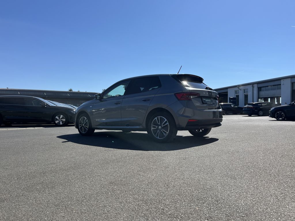 Skoda Fabia 1.0 TSI Tour 10