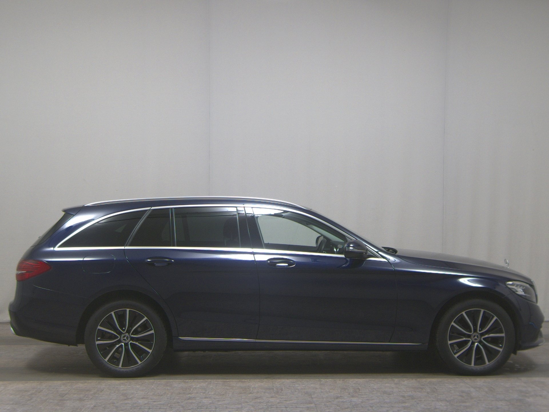 Mercedes-Benz C 220 T d Exclusive Leder Navi LED Kamera