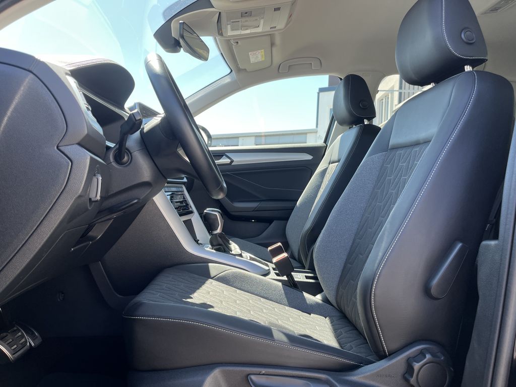 Volkswagen T-Roc 2.0 TDI DSG Life GOAL 13