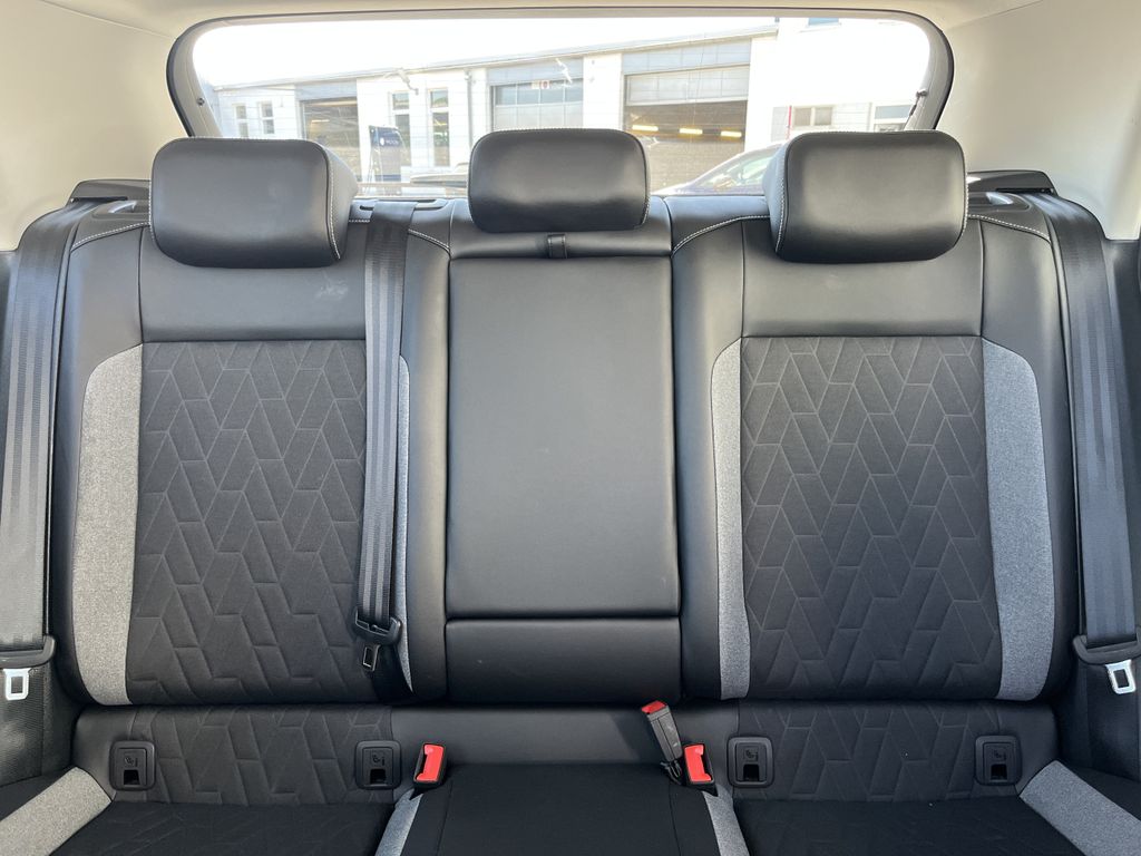 Volkswagen T-Roc 2.0 TDI DSG Life GOAL 18