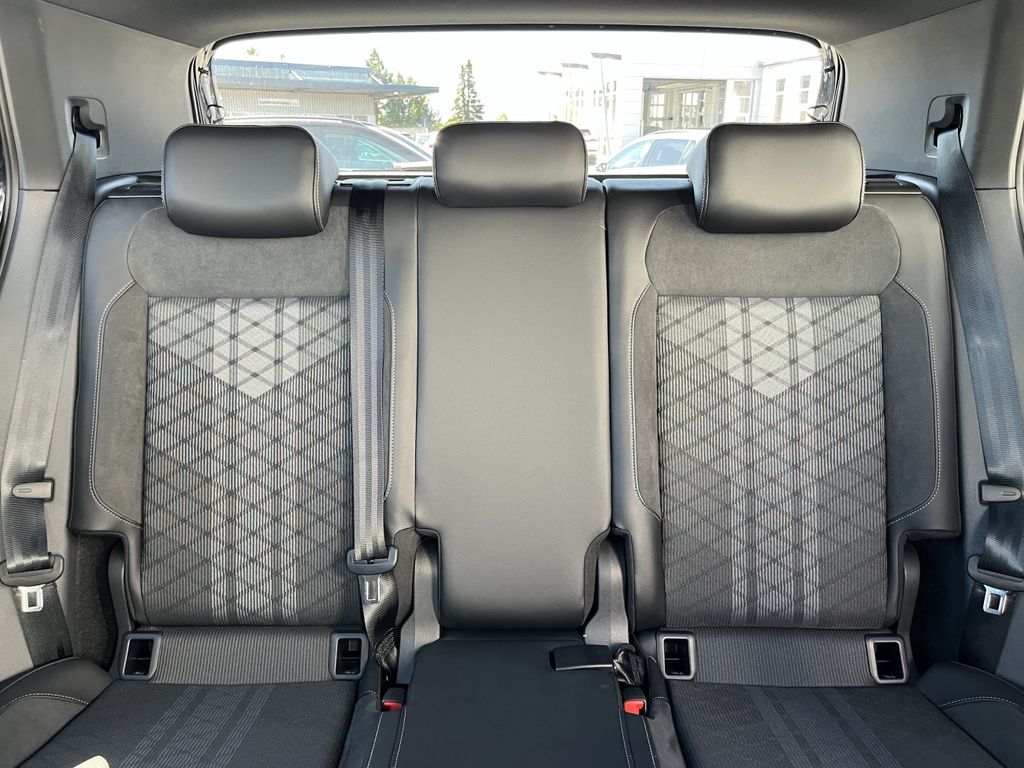 Volkswagen T-Cross 1.5 TSI DSG R-Line 18