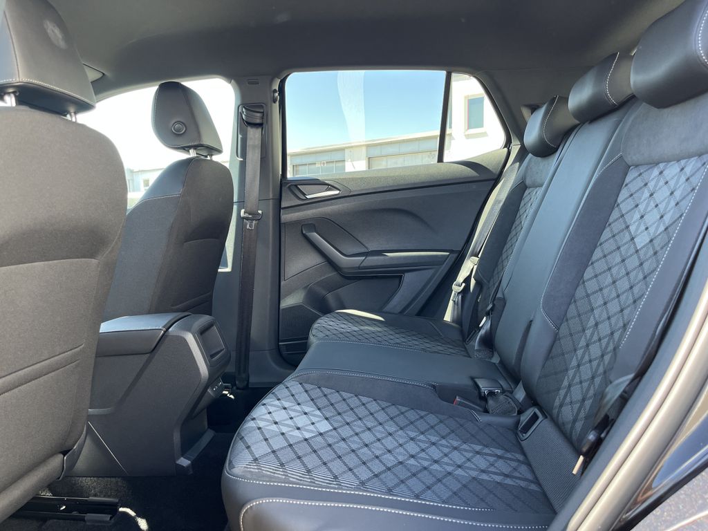 Volkswagen T-Cross 1.5 TSI DSG R-Line 17