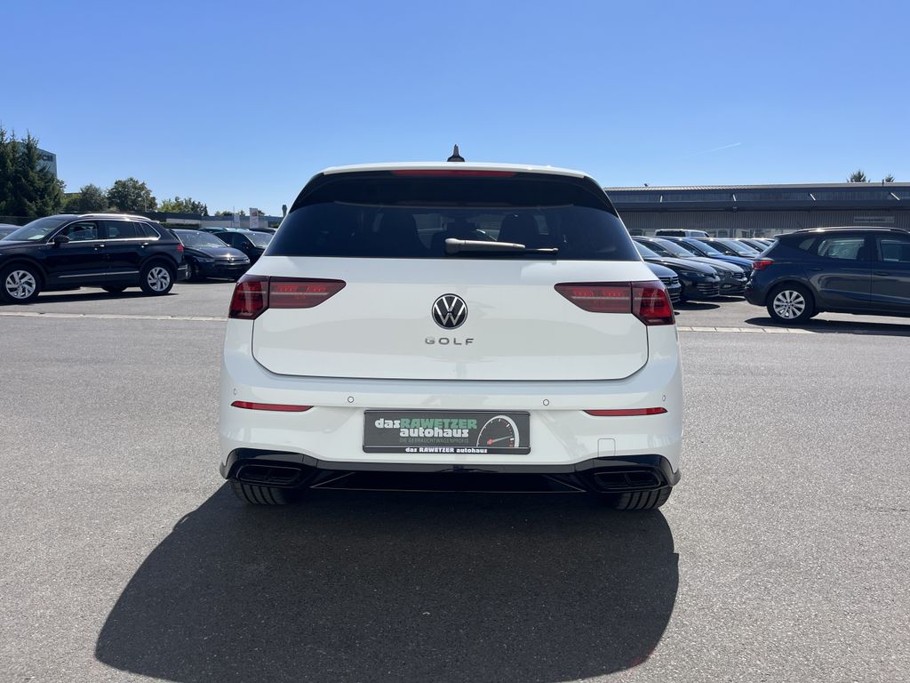 Volkswagen Golf 1.5 TSI DSG R-Line 9