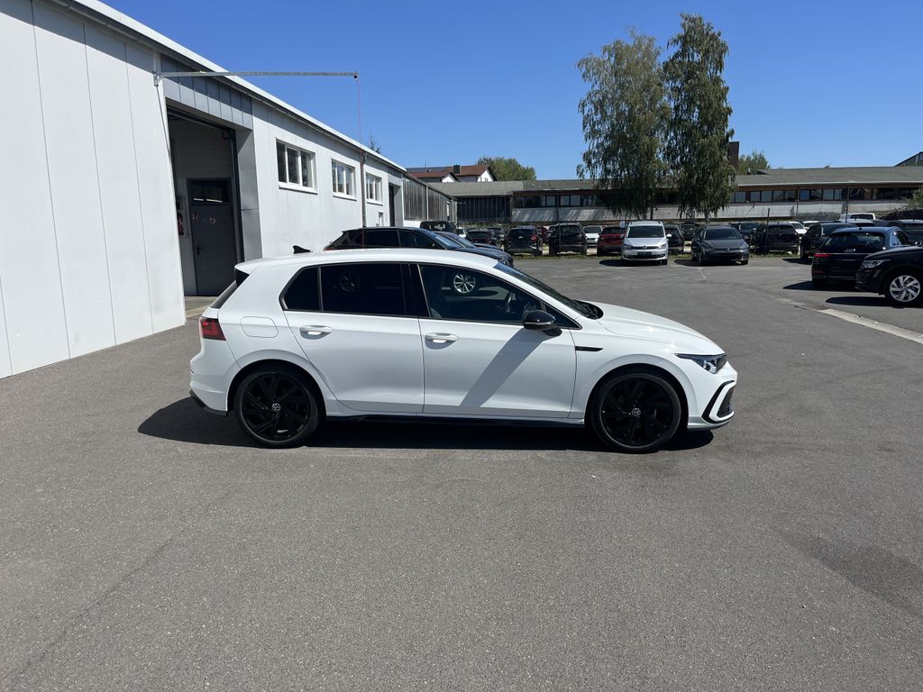 Volkswagen Golf 1.5 TSI DSG R-Line 6