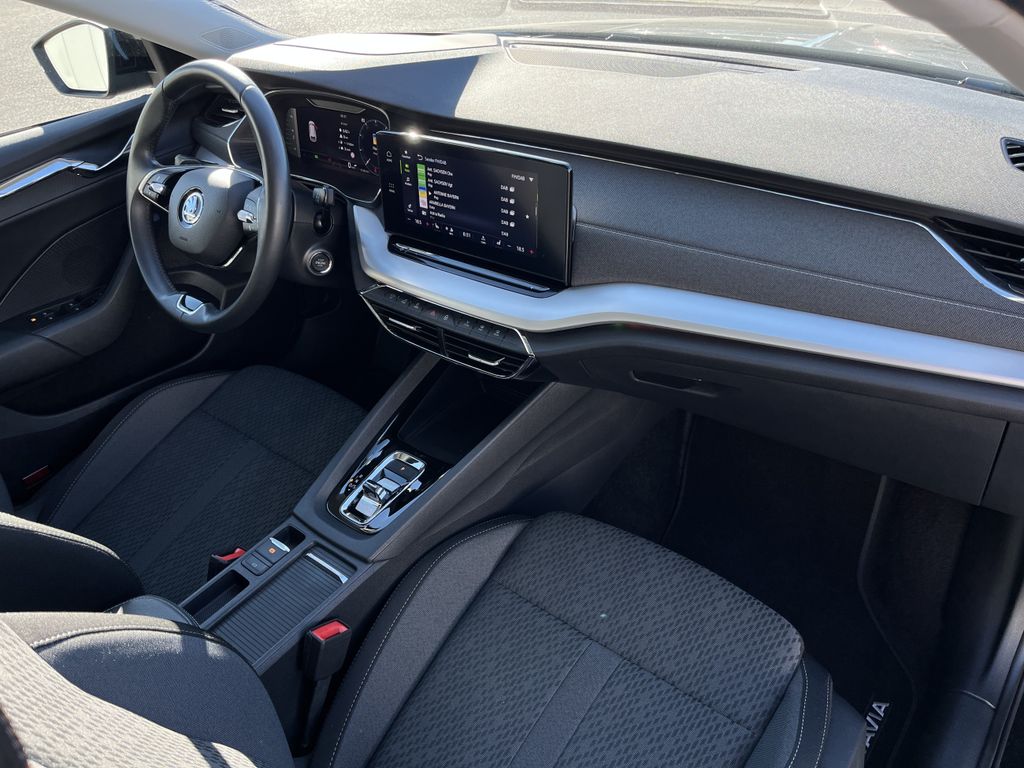 Skoda Octavia Combi 2.0 TDI DSG Style 14