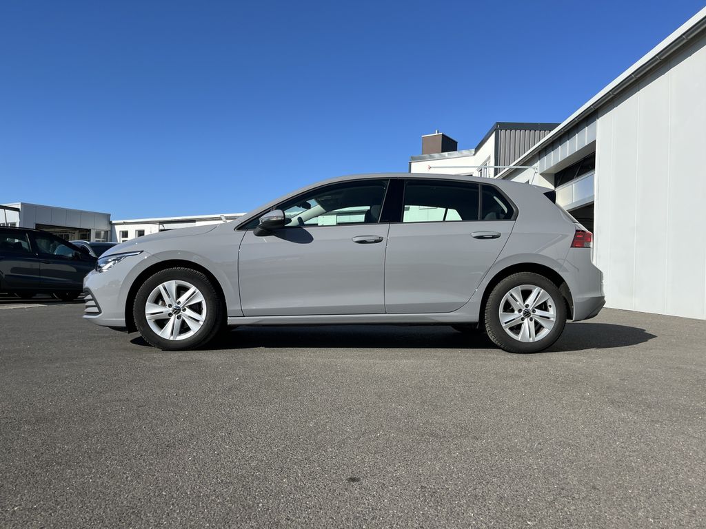 Volkswagen Golf 1.5 TSI Life 2
