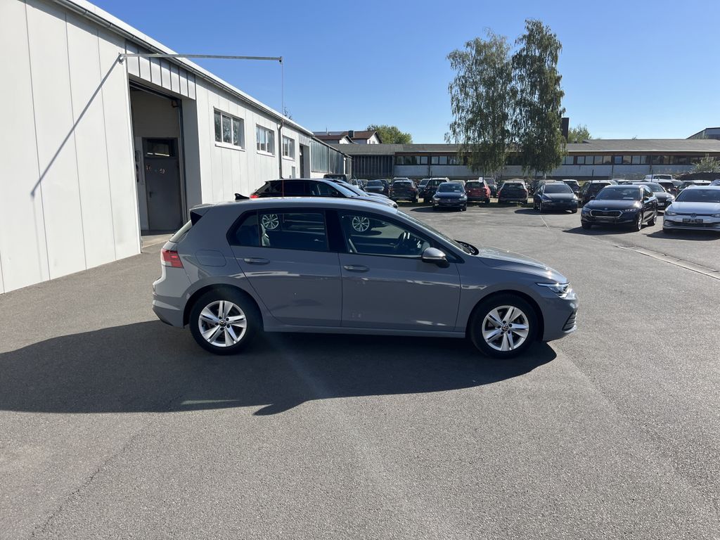 Volkswagen Golf 1.5 TSI Life 6