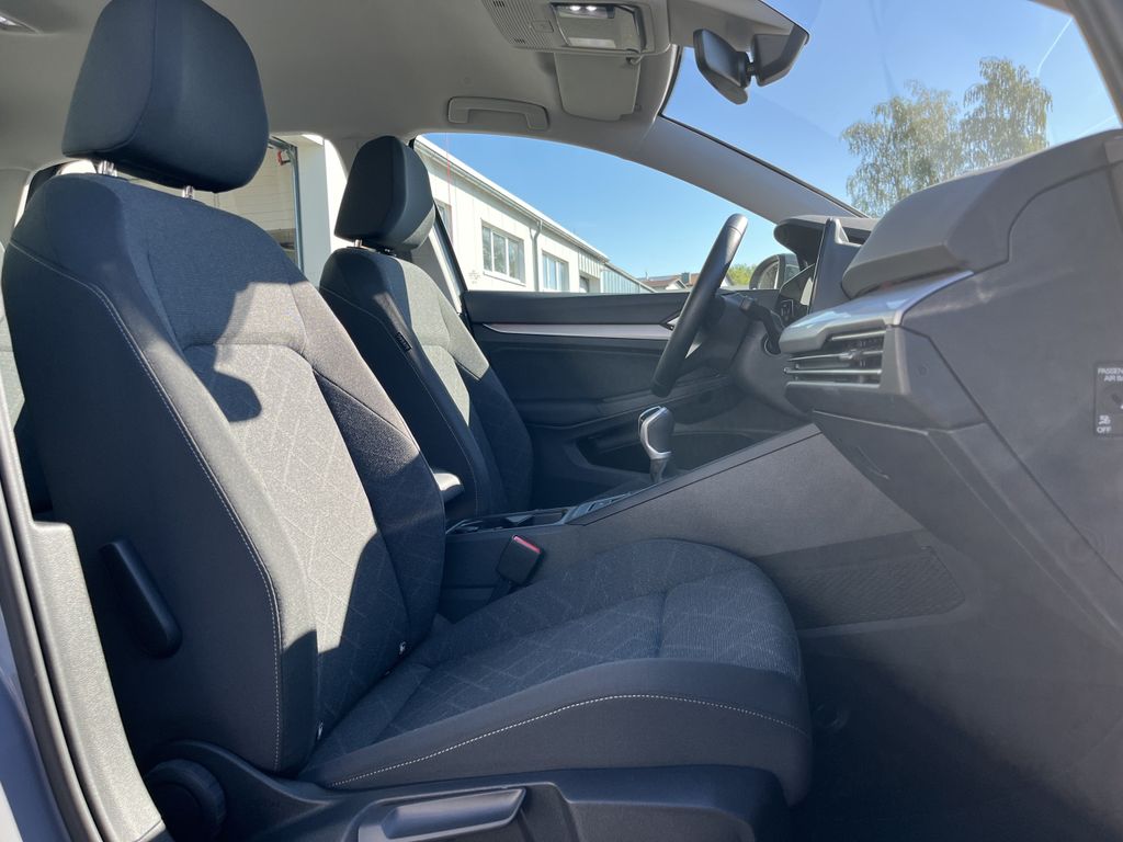 Volkswagen Golf 1.5 TSI Life 15