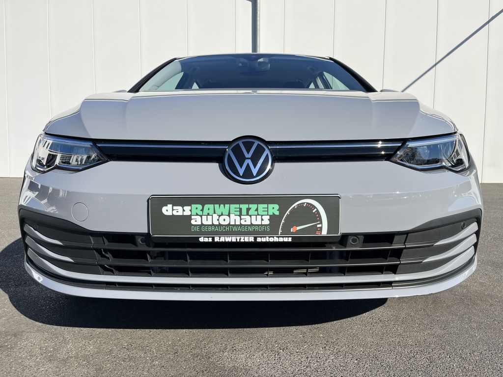 Volkswagen Golf 1.5 TSI Life 4