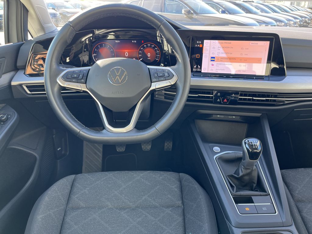 Volkswagen Golf 1.5 TSI Life 16