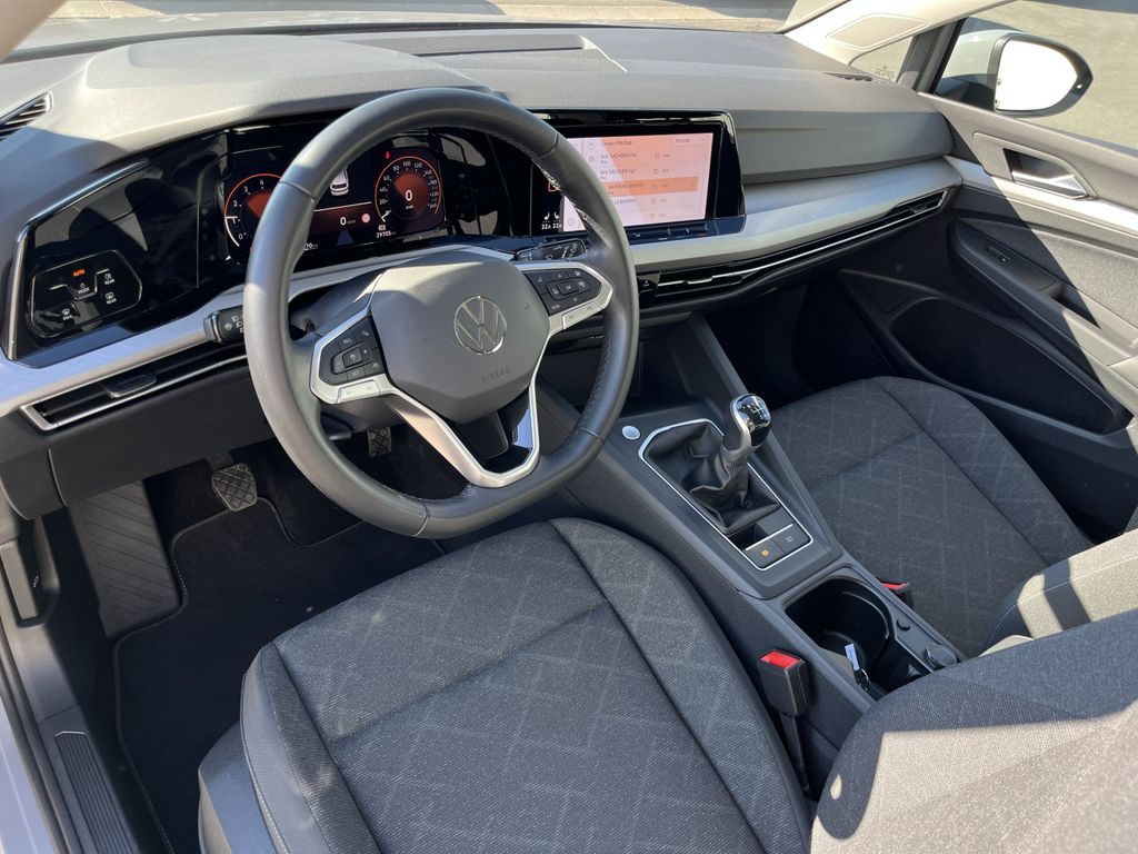 Volkswagen Golf 1.5 TSI Life 12