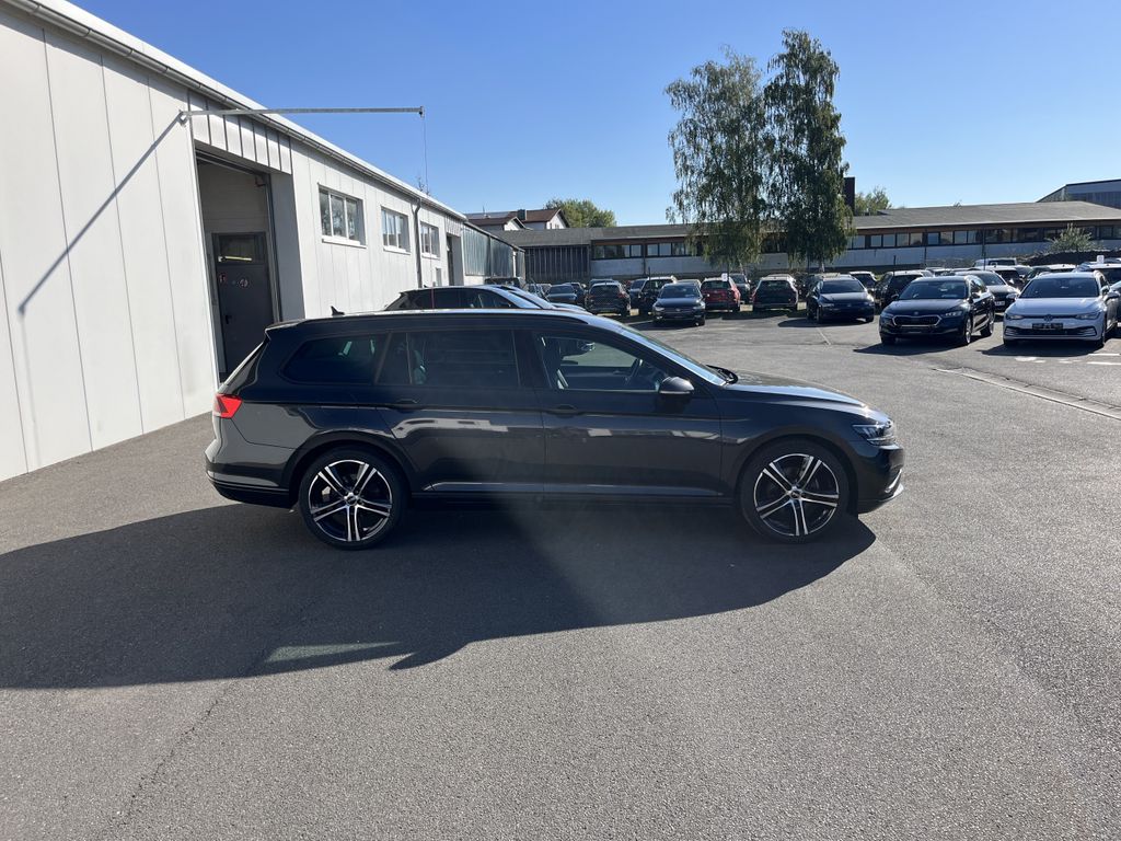 Volkswagen Passat Variant 2.0 TDI R-Line Optik 6