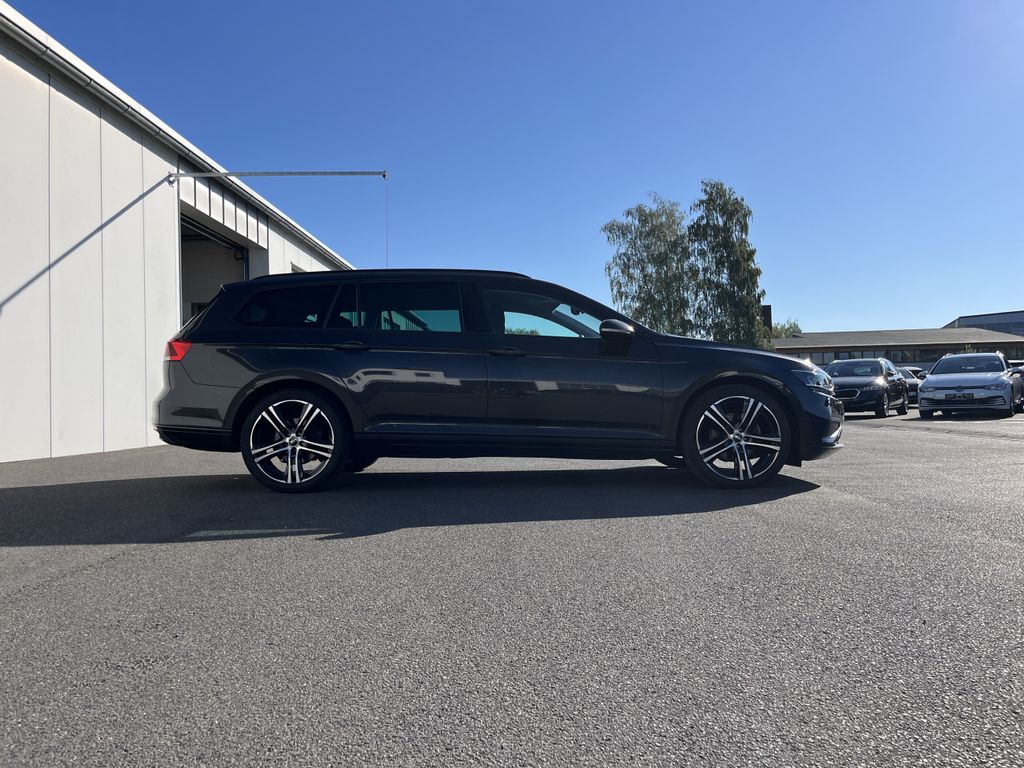 Volkswagen Passat Variant 2.0 TDI R-Line Optik 5