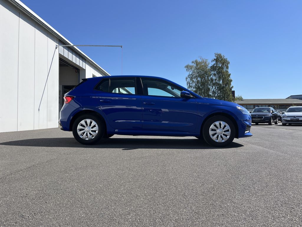 Skoda Fabia 1.0 Easy 4