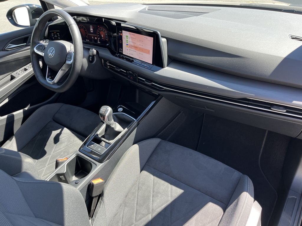 Volkswagen Golf 1.5 TSI Style 14