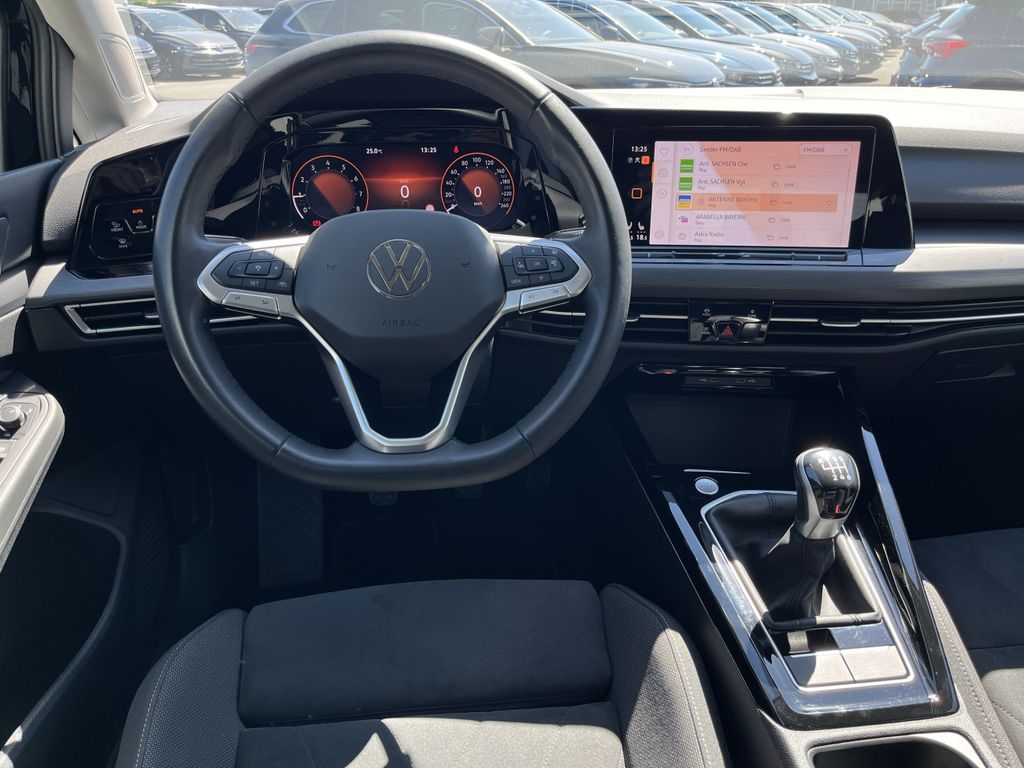 Volkswagen Golf 1.5 TSI Style 16