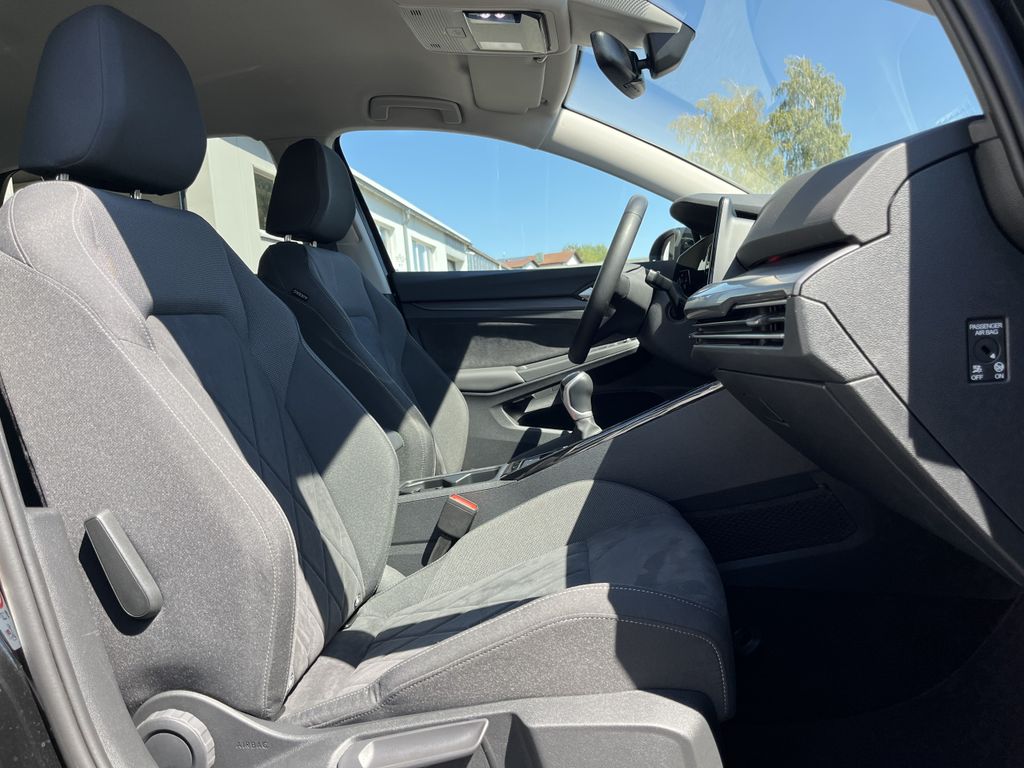 Volkswagen Golf 1.5 TSI Style 15