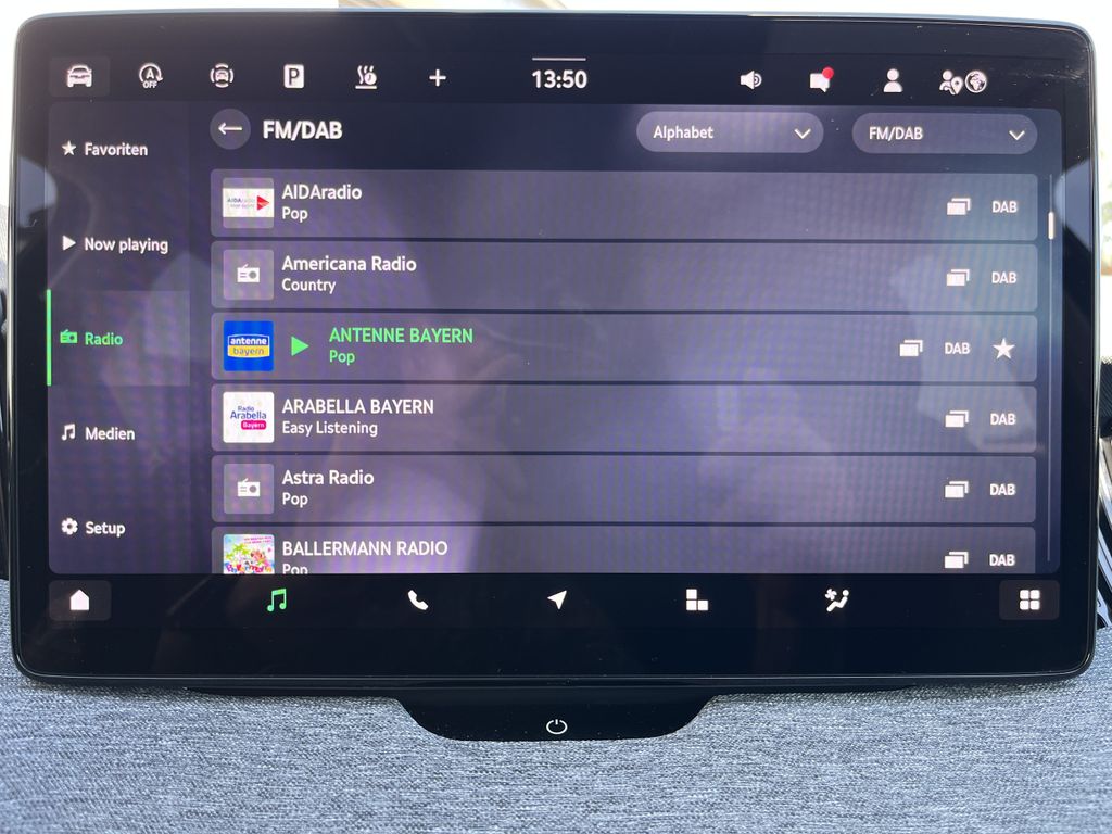 Skoda Superb Combi 2.0 TSI DSG Selection 18