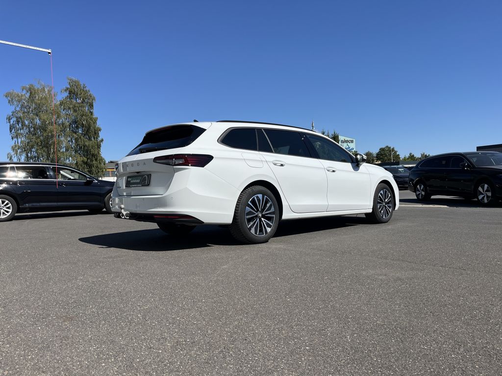 Skoda Superb Combi 2.0 TSI DSG Selection 7