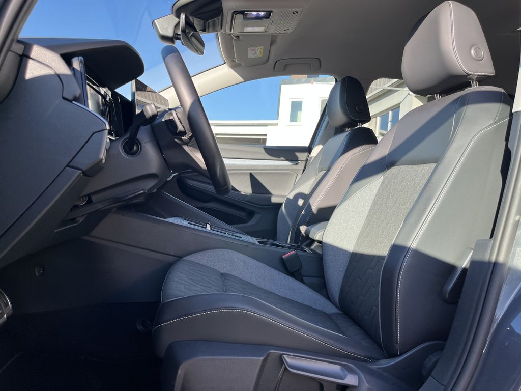 Volkswagen Golf Variant 1.5 TSI DSG Life GOAL 13