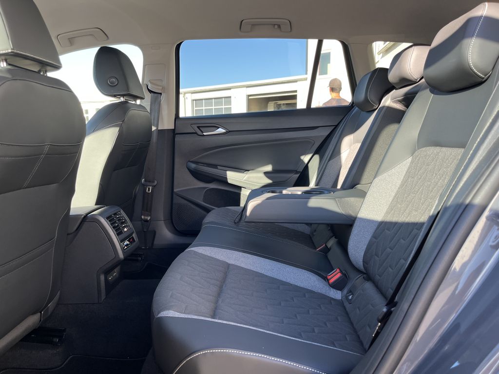 Volkswagen Golf Variant 1.5 TSI DSG Life GOAL 17