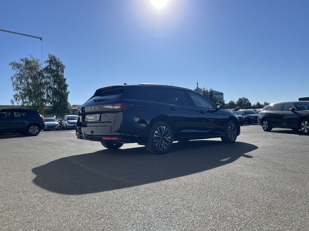 Skoda Superb Combi 2.0 TSI DSG Selection 7