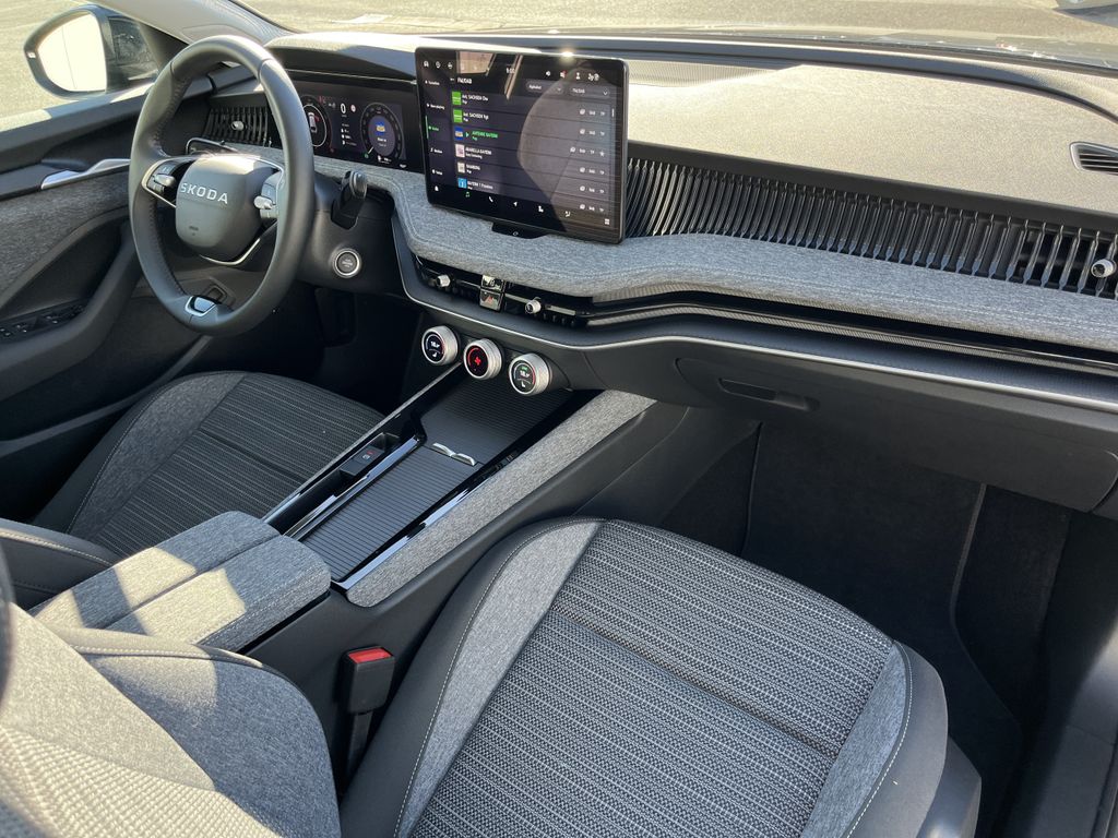 Skoda Superb Combi 2.0 TSI DSG Selection 14