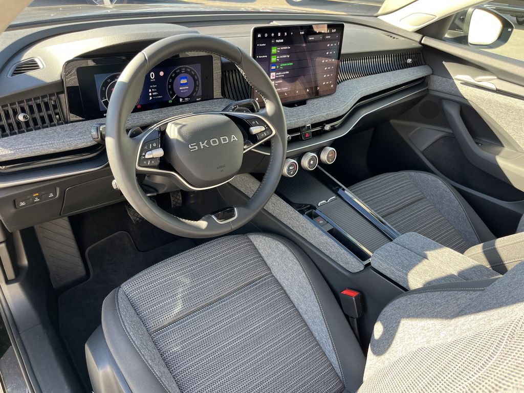 Skoda Superb Combi 2.0 TSI DSG Selection 12