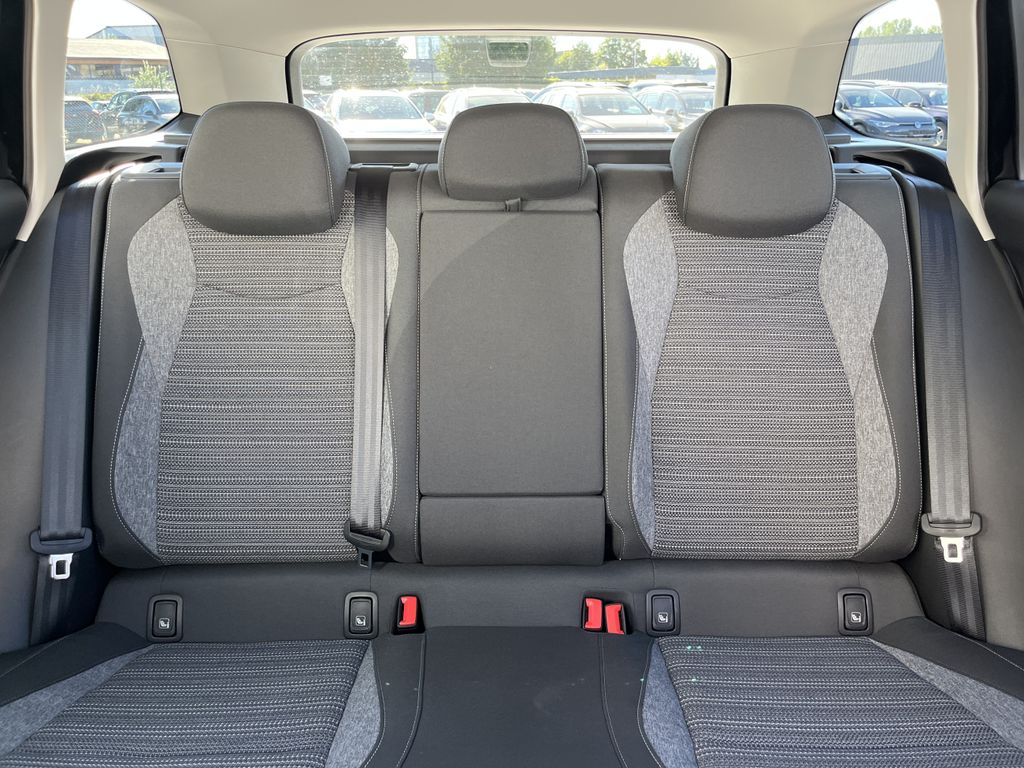 Skoda Superb Combi 2.0 TSI DSG Selection 18