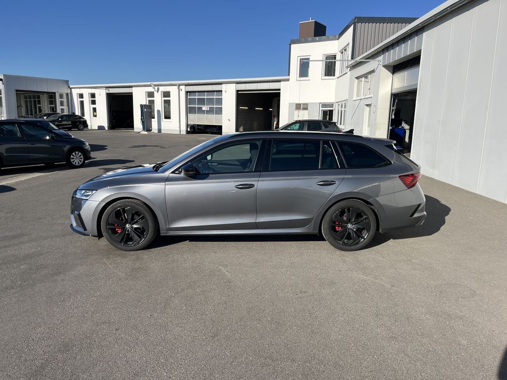 Skoda Octavia Combi 2.0 TDI DSG RS 3