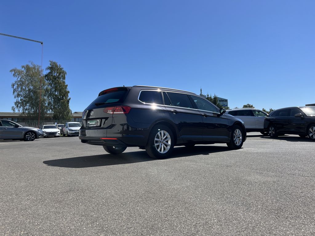 Volkswagen Passat Variant 2.0 TDI DSG Business 6