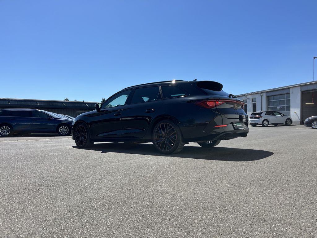 Cupra Leon SP 2.0 TSI DSG VZ 10